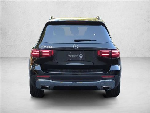 New 2026 Mercedes-Benz GLB 250 image 8