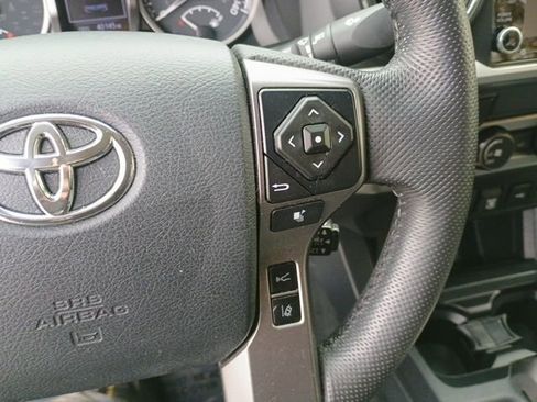 Used 2020 Toyota Tacoma SR5 image 28