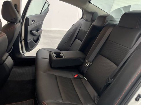 Used 2025 Nissan Altima 2.5 SR image 13