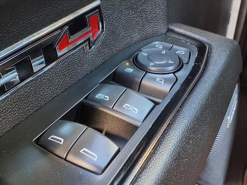 Certified 2024 GMC Sierra 1500 AT4 w/ Technology Package image 17