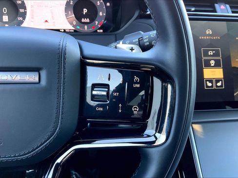 Used 2025 Land Rover Range Rover Velar S image 22