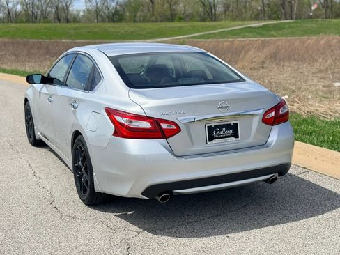 Used 2016 Nissan Altima 2.5 S w/ Power Driver Seat Package image 15