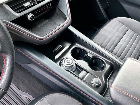 Certified 2025 Ford Explorer ST-Line image 15