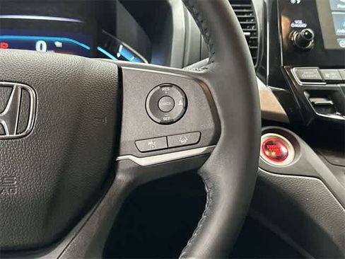 Certified 2024 Honda Odyssey EX-L image 18