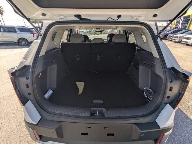 New 2027 Kia Seltos S FWD image 13