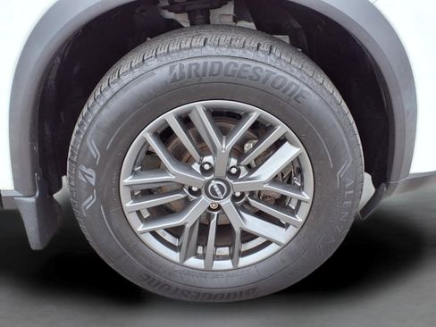 Certified 2023 Nissan Rogue S image 10