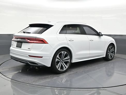 Used 2019 Audi Q8 Premium Plus w/ Premium Plus AWD/4WD image 5