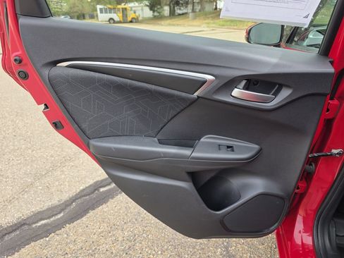 Used 2016 Honda Fit EX image 16