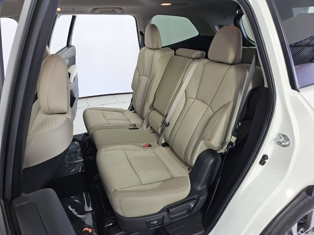 Certified 2023 Subaru Ascent Premium w/ Convenience Package AWD/4WD image 21