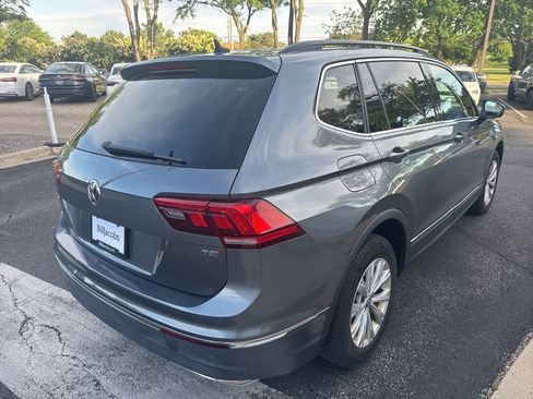 Used 2018 Volkswagen Tiguan SE FWD image 6