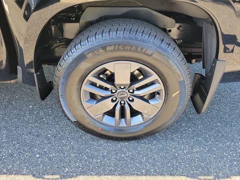 New 2026 Nissan Frontier SV w/ Tow Package RWD image 6