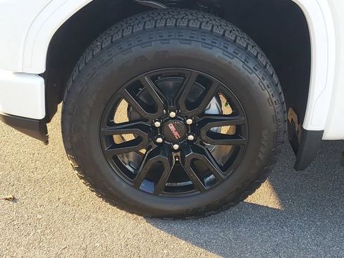 New 2026 GMC Sierra 1500 Elevation w/ Elevation Premium Package image 30