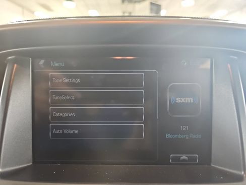 Used 2018 Chevrolet Colorado Z71 w/ Centennial Edition AWD/4WD image 27