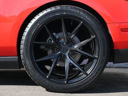 Used 2012 Ford Mustang GT image 7