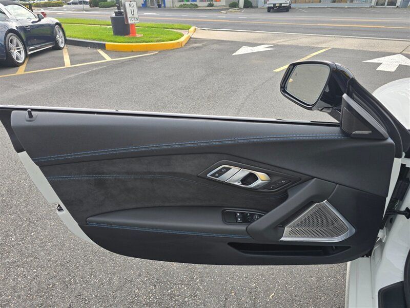 Used 2025 BMW Z4 M40i w/ Edition RWD image 21