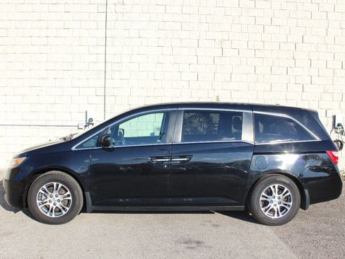 Used 2011 Honda Odyssey EX-L image 2