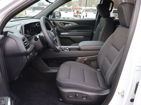 New 2026 Chevrolet Traverse LT w/ Midnight/Sport Edition image 5