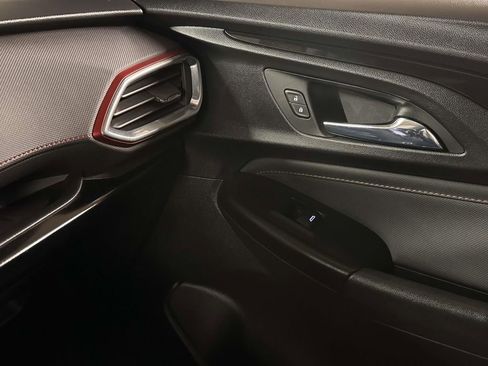 Used 2021 Chevrolet TrailBlazer RS w/ Technology Package image 26