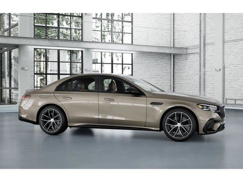 New 2026 Mercedes-Benz E 53 AMG e 4MATIC Sedan image 13