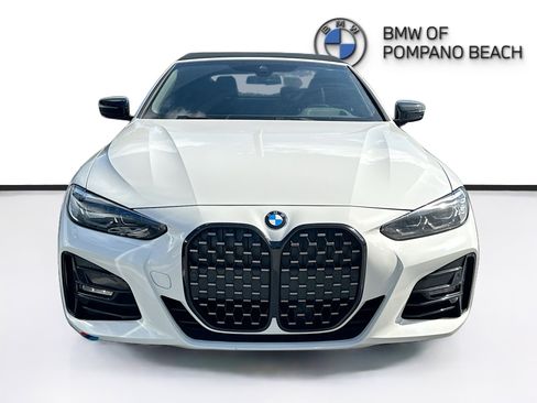 Used 2021 BMW 430i Convertible w/ M Sport Package image 2