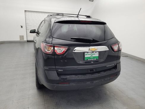 Used 2015 Chevrolet Traverse LT w/ LPO, 'HIT The Road' Package AWD/4WD image 6