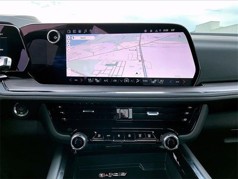 New 2026 Chevrolet Suburban Premier image 11