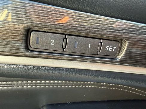 Used 2019 INFINITI QX60 Luxe w/ Essential Package image 32