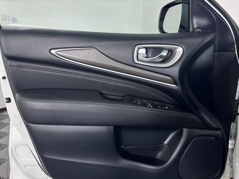 Certified 2020 INFINITI QX60 Pure image 14