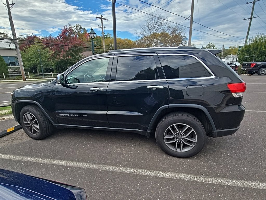Used 2019 Jeep Grand Cherokee Limited w/ Luxury Group II AWD/4WD image 9