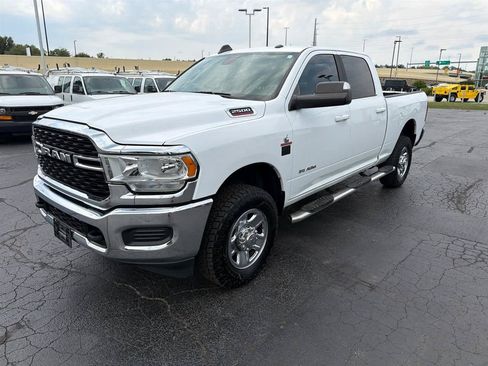 Used 2022 RAM 2500 Big Horn AWD/4WD image 4