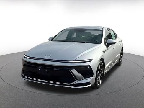 Used 2025 Hyundai Sonata SEL image 8