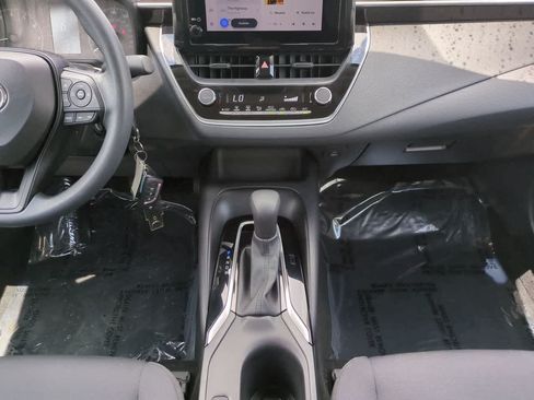 Certified 2023 Toyota Corolla LE FWD image 18