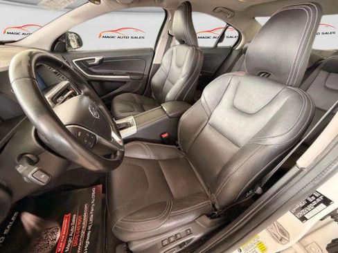 Used 2017 Volvo S60 T5 Dynamic w/ Vision Package AWD/4WD image 10