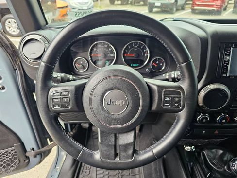 Used 2015 Jeep Wrangler Unlimited Sport w/ Quick Order Package 23S AWD/4WD image 22