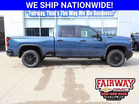 New 2026 Chevrolet Silverado 2500 LT w/ Trail Boss Package AWD/4WD image 1