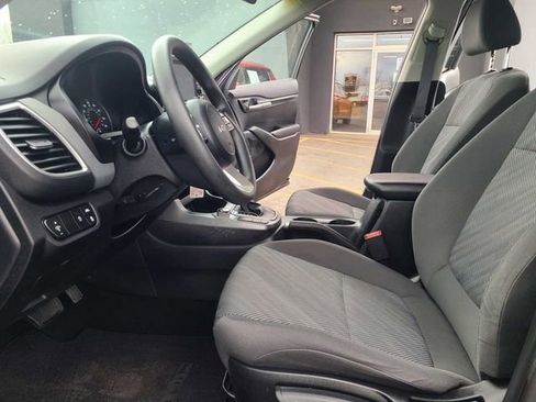 Used 2023 Kia Seltos LX AWD/4WD image 14