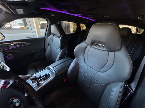 Used 2024 BMW XM image 11