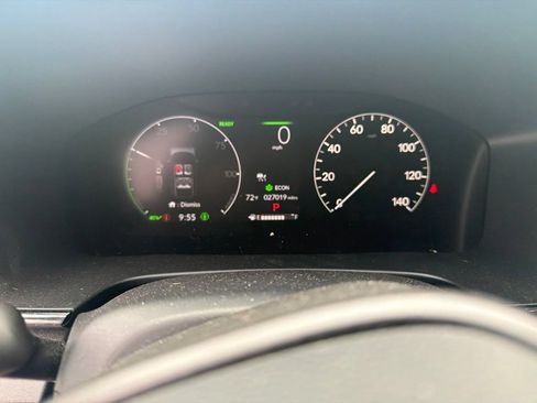 Used 2025 Honda CR-V Sport-L image 9