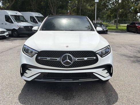 Certified 2025 Mercedes-Benz GLC 300 4MATIC image 8