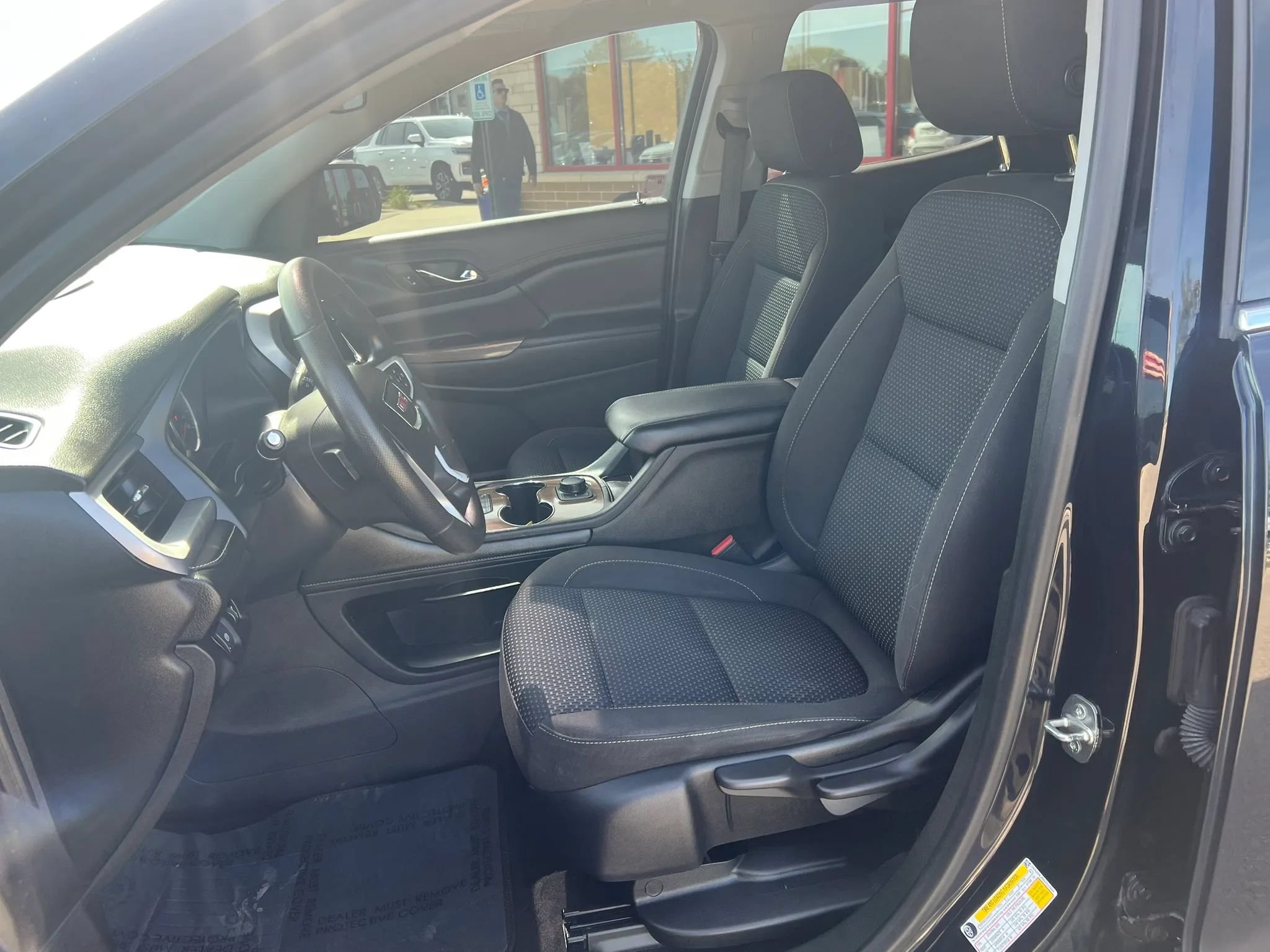 Used 2022 GMC Acadia SLE AWD/4WD image 10