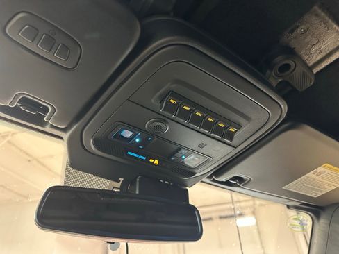 Used 2024 Ford Bronco Raptor image 38