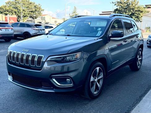 Used 2020 Jeep Cherokee Limited FWD image 8