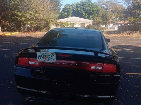 Used 2013 Dodge Charger R/T image 7
