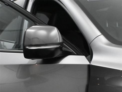 Used 2023 Acura RDX A-Spec image 13