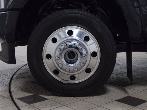 Used 2022 Ford F450 Platinum w/ FX4 Off-Road Package image 28