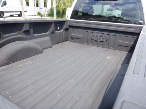 Used 2021 Ford F150 XL RWD image 6