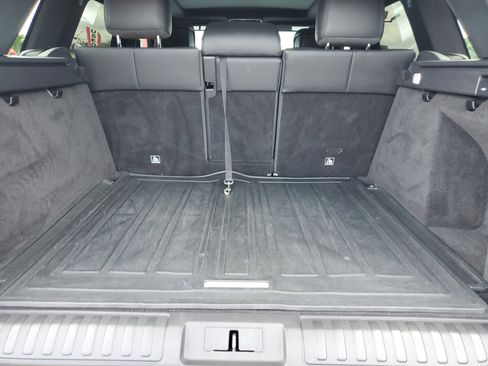 Used 2019 Land Rover Range Rover Sport HSE image 34