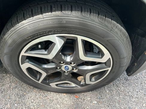 Used 2018 Subaru Crosstrek 2.0i Limited AWD/4WD image 9