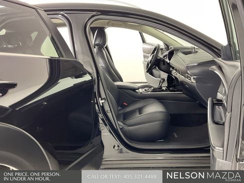 Certified 2025 MAZDA CX-30 AWD 2.5 S w/ Preferred Package image 14