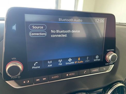 Used 2025 Nissan Sentra SV FWD image 11